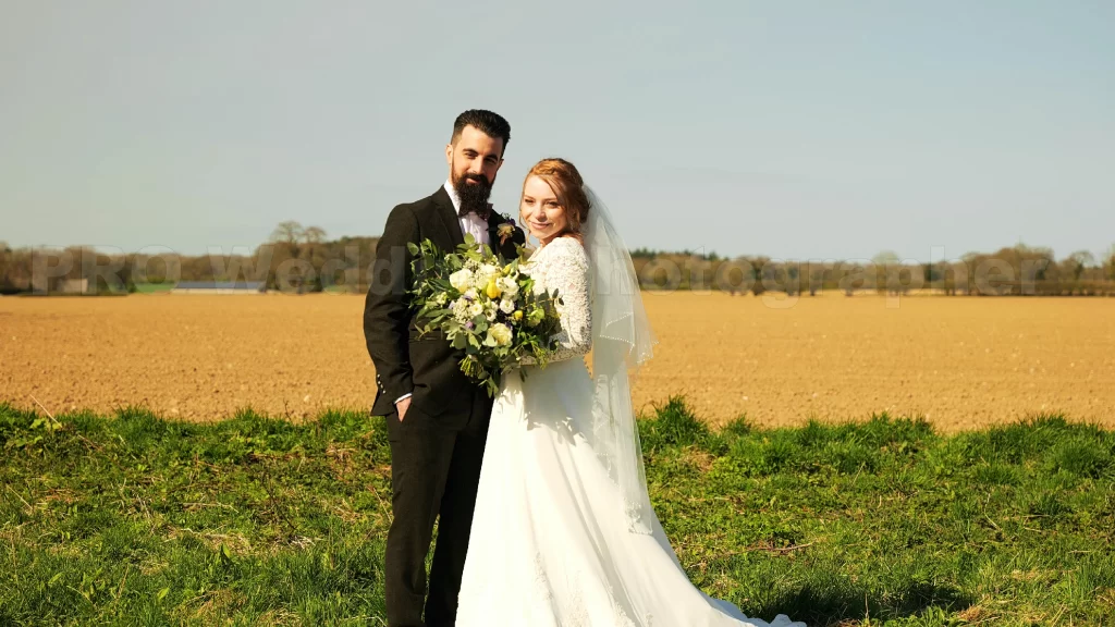 groom bride landscap look smile